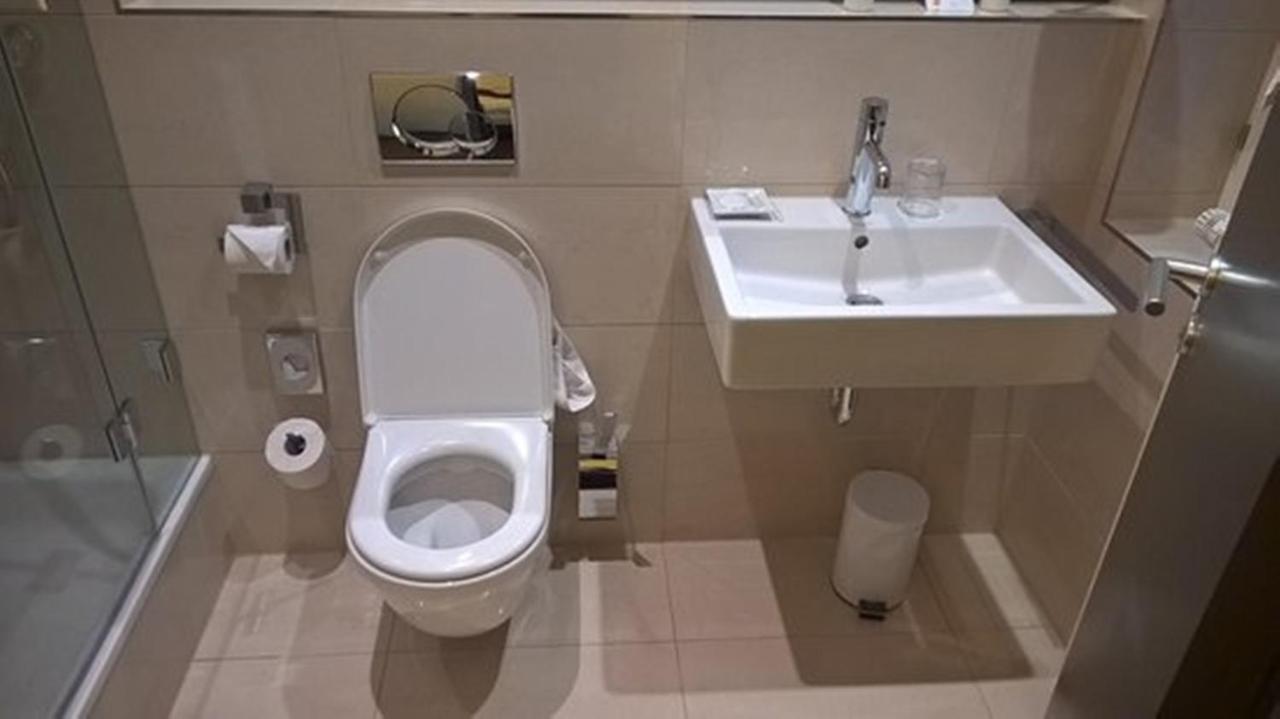 Hotel Golden Bliss At New Delhi International Airport المظهر الخارجي الصورة